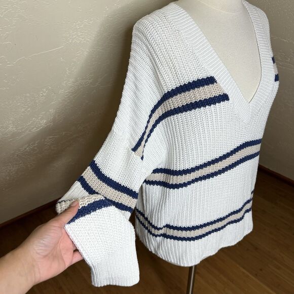 360 Cashmere Sweater Womens L White Navy Beige Stripe V Neck Drop Shoulder Knit - Picture 7 of 10